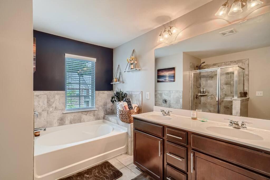Luxury Townhouse In Atlanta Suburb Collinsville Exterior photo
